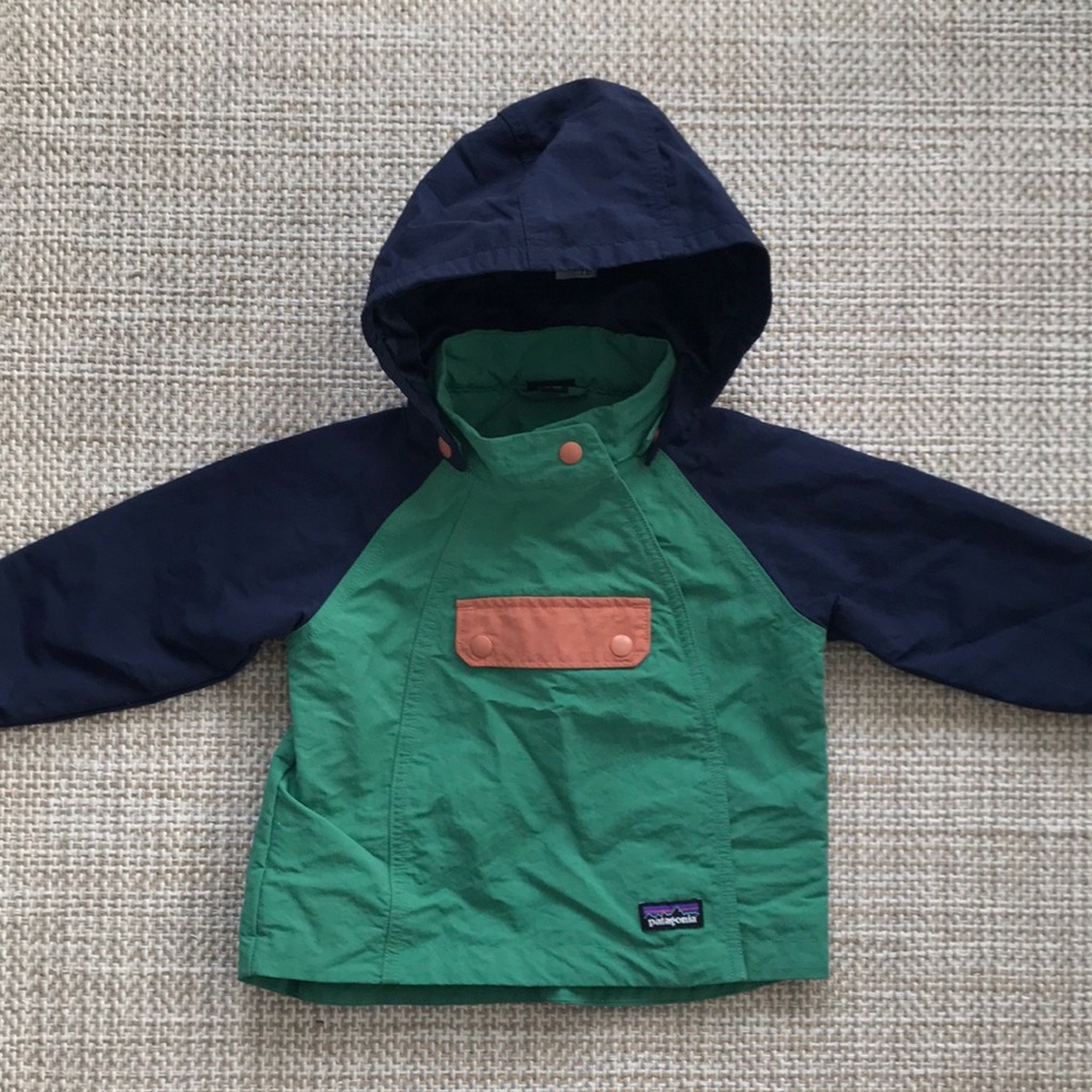 Patagonia Anorak Jacket (size 12-18m) - Picture 2 of 5